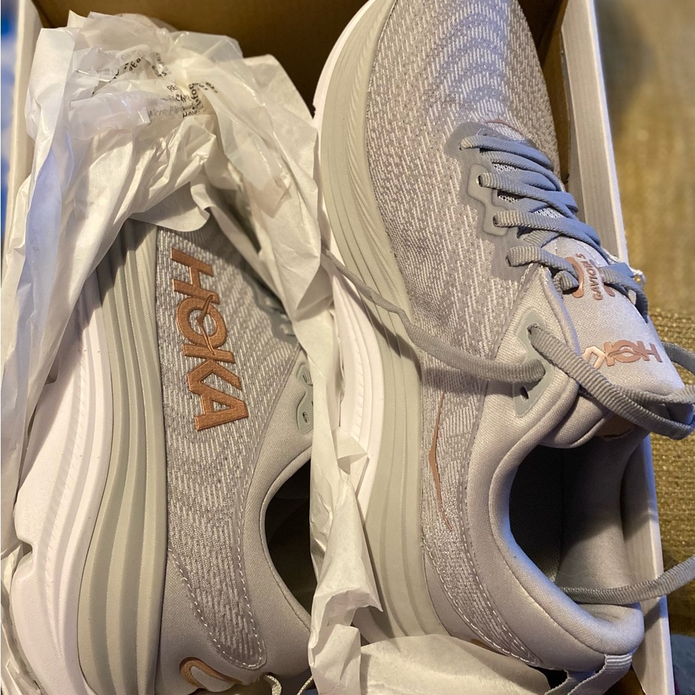 Hoka Gray Athletic Shoes (new) with Cushioned Sole and Breathable Fabric